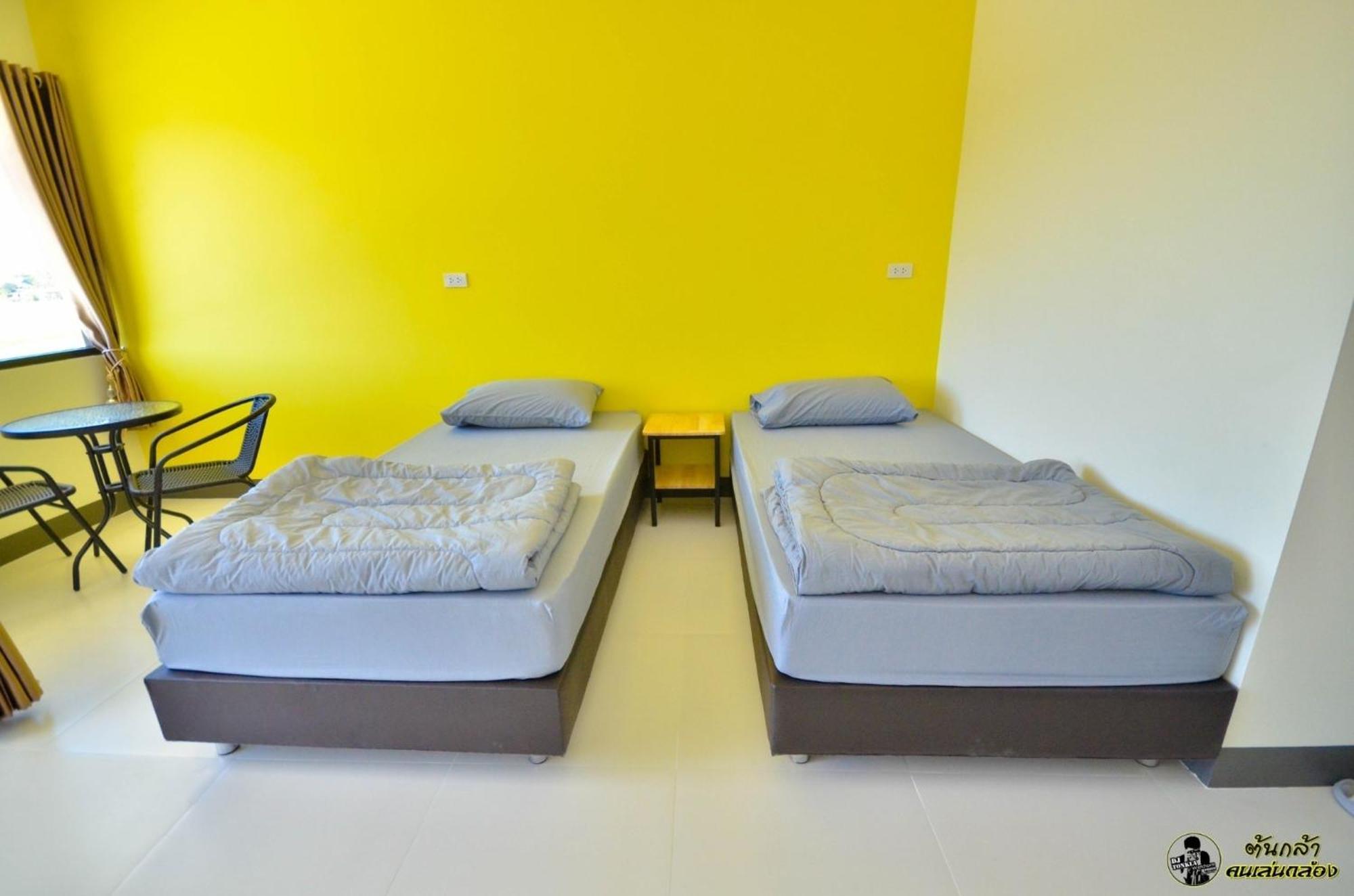 แอ่ว-ดีld Hotel&Residences Ngao Экстерьер фото