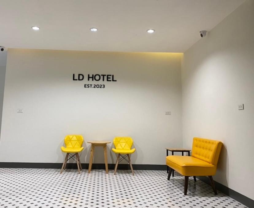 แอ่ว-ดีld Hotel&Residences Ngao Экстерьер фото